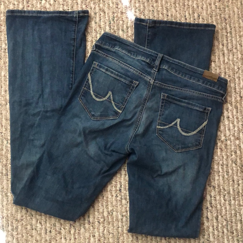 Ariat Denim Bootcut Mid-rise Jeans Waist Size 28L” Inseam 32”